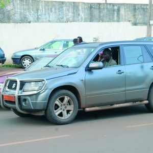 Lire la suite à propos de l’article Usage du téléphone au volant comme deuxième principale cause d’accidents de la circulation